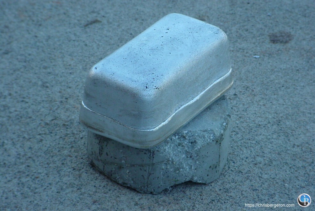 An aluminum ingot